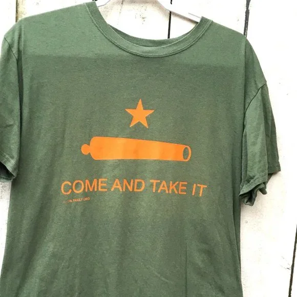 $7 or 2/$10 tshirt sale: Come and Take It cannon t-shirt - Picture 2 of 5